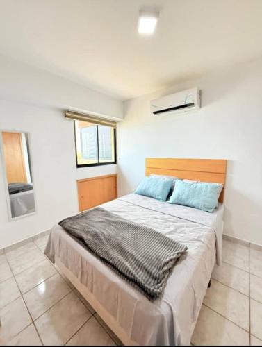 Comodo apartamento en Lecheria con vista al mar near General José Antonio Anzoátegui International Airport