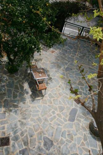 Kert, Gikas Apartments Triple Studio Sea View B6 in Marmari