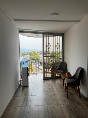 Balkons/terase, Hotel triade in Acacias
