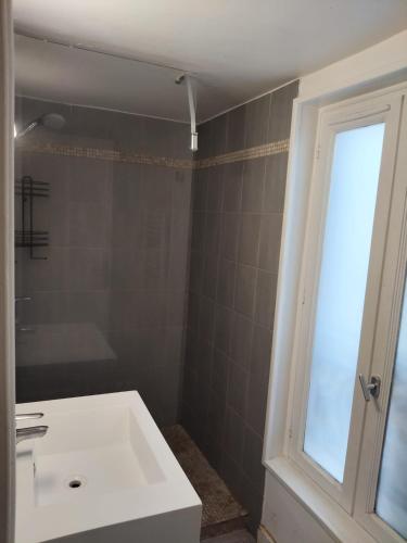 Appartement charmant et moderne à Poissy (Appartement charmant et moderne a Poissy) in Poissy