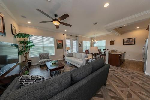 6 Bed 5-Bath Villa For Large Families Groups in Orlando East
