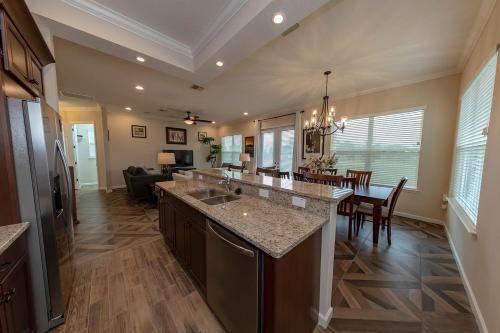 6 Bed 5-Bath Villa For Large Families Groups in Orlando East