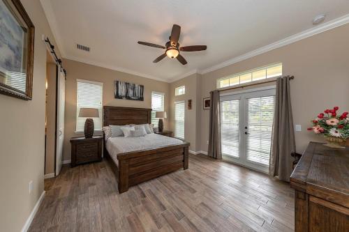 6 Bed 5-Bath Villa For Large Families Groups in Orlando East