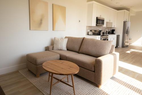 Boardwalk Suites & Residences By Kasa - image 12