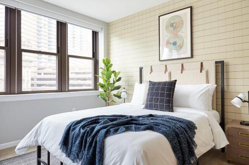 1 queen bed