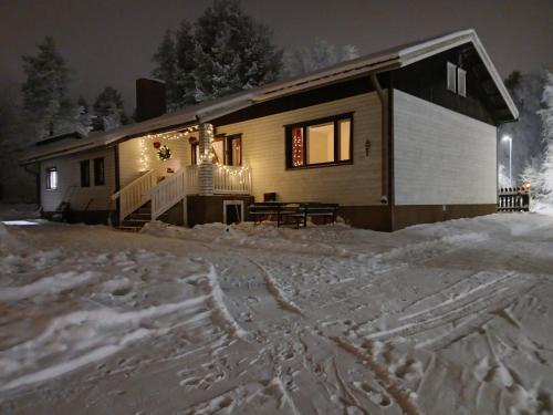 Traditional House Rovaniemi 4