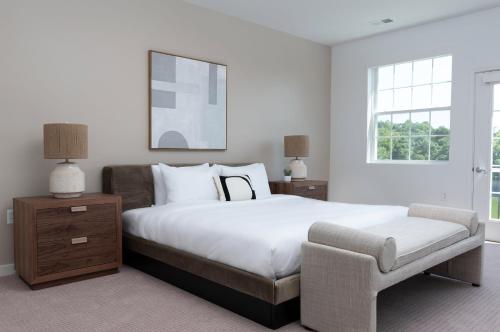 ミネラル Boardwalk Hotel On Lake Anna By Kasa 4つ星 ホテル プール