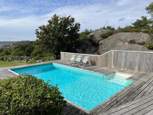 Architect-designed villa with pool, sauna and sea view in Mjörn SE09124 (Architect-designed villa with pool, sauna and sea view in Mjorn SE09124) in Apelgarden