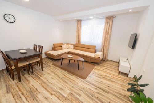 Apartment Center