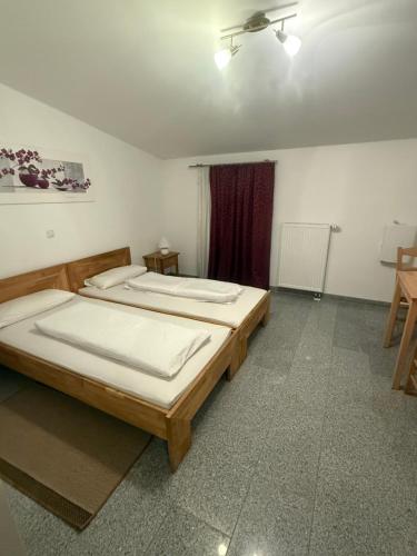 Attika Hotel in Halstenbek, Deutschland