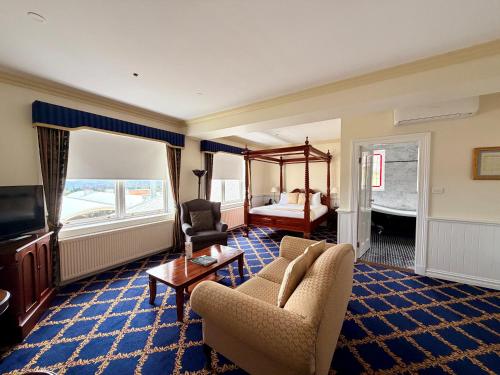 room detail thumbnail 0