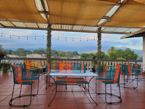 El hostal de Uriel in Comalapa