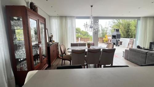 Your Beach House in Floripa in 普拉亞德丹妮拉
