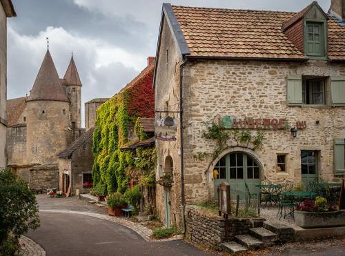 Вид, Le Gîte des Fontaines au cœur de la Bourgogne (Le Gite des Fontaines au cœur de la Bourgogne) in Сомбернон