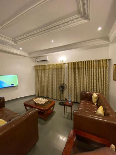 Luxury Villa Ensuite 4 Bedrooms in Limbe