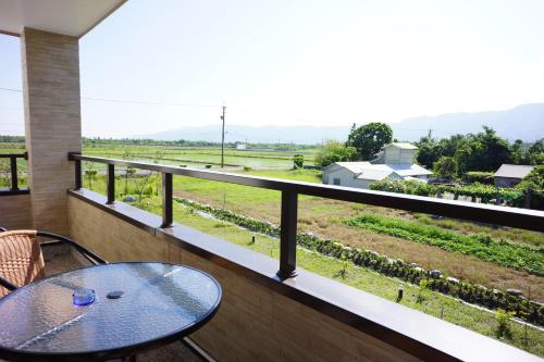Balcony/terrace, Celine's B&B in Fenglin Township