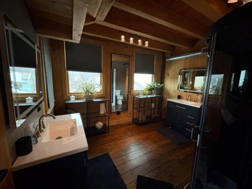 Vannituba, Spacious Barn House experience! in Hellertown