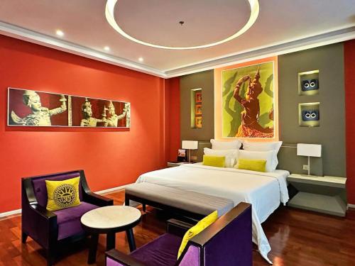 room detail thumbnail 0