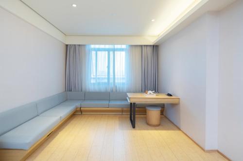 JI Hotel Shanghai Jiuting Center – Shanghai, DC
