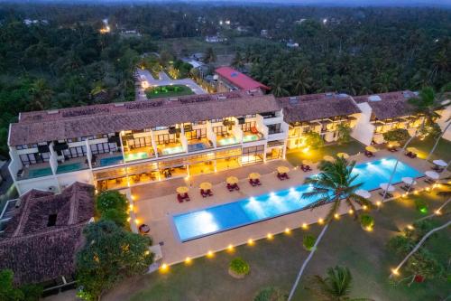 Exterior view, Grand Beach Wijayaleisure  in Wadduwa