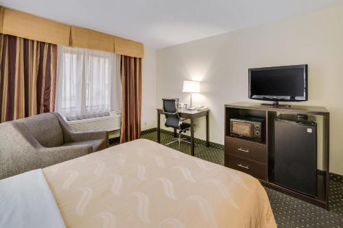 Quality Inn & Suites South - main image