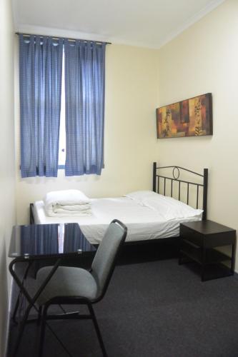 room detail thumbnail 0