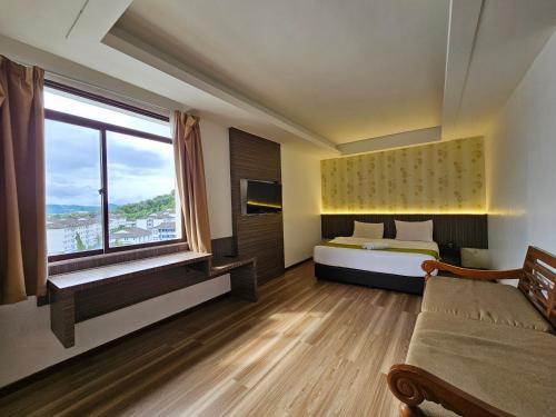 room detail thumbnail 0