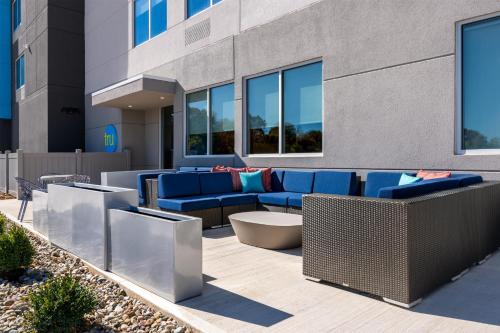 Tru By Hilton Battle Creek - image 4