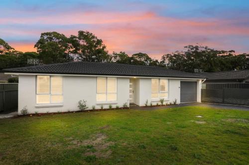Coastal Luxe on Sandy in Salamander Bay