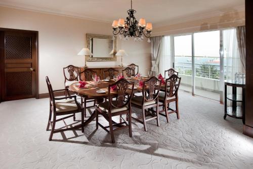 設施, 納閩帝盛君豪飯店 (Dorsett Grand Labuan) in 納閩