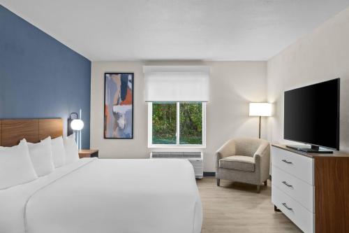 Everhome Suites Bowling Green by Choice Hotels - image 11