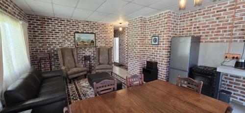 Riverbend Camp Self Catering 2 Bedroom Unit in Kristiana