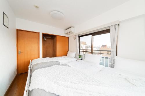 2-min walk to station, Direct access to Shinjuku