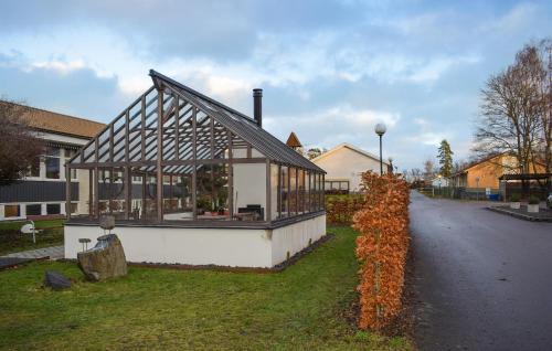 숙소 외관, Nice Home In Jämshög With House A Panoramic View (Nice Home In Jamshog With House A Panoramic View) in 옘스회그