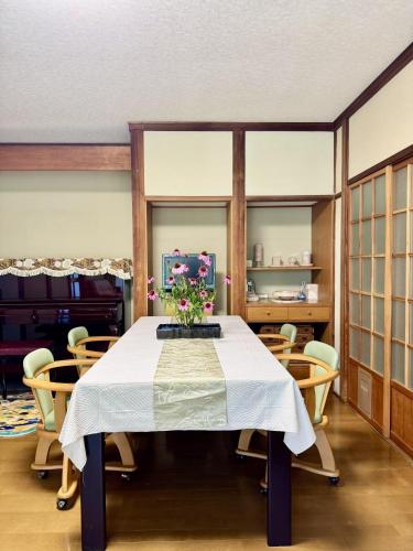 오마치 桜Sakura 4성급 싱글룸 레스토랑