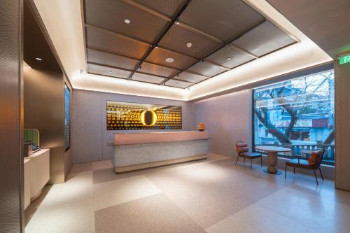 Orange Hotel Shanghai North Xizang Road Subway Station – Shanghai, DC