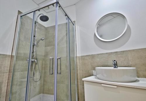 MalagaUrbanRooms - Central Suites 4