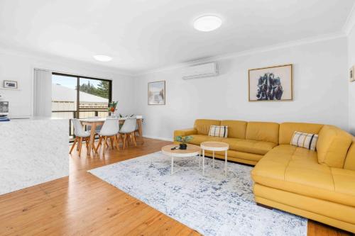 Verzelha by the Sea - Spacious 3BR Family Stay in Culburra – khách sạn tại Biển Culburra