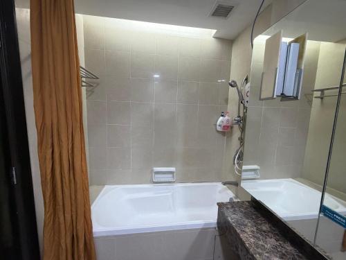 Cozy Suite in Bandar Sunway - image 13