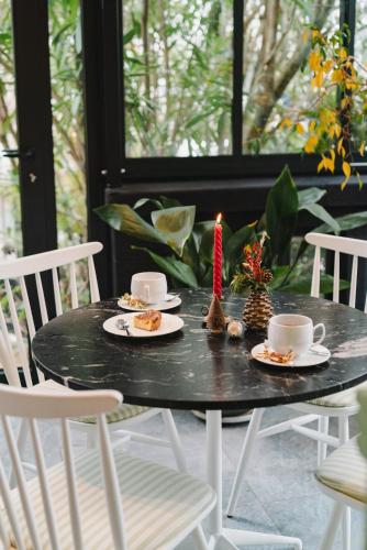 zonă comună salon/TV, Hotel Edouard VII in Biarritz