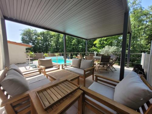 Maison proche commerce, 20 min du Futuroscope in 武伊勒