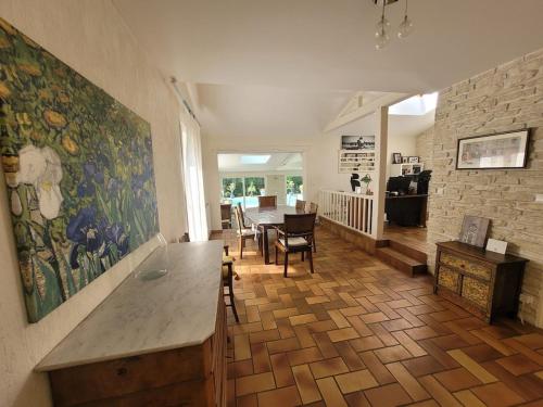 Maison proche commerce, 20 min du Futuroscope in 武伊勒