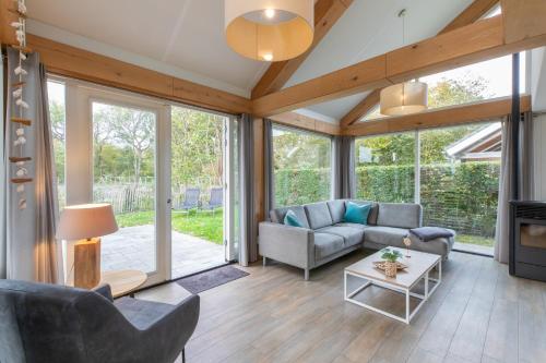 Zonnedorp 21 Beach Villa Joya Renesse | Luxe Strandvilla met Sauna in Oude Moolweg en Laone