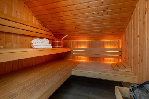 Zonnedorp 21 Beach Villa Joya Renesse | Luxe Strandvilla met Sauna in Oude Moolweg en Laone