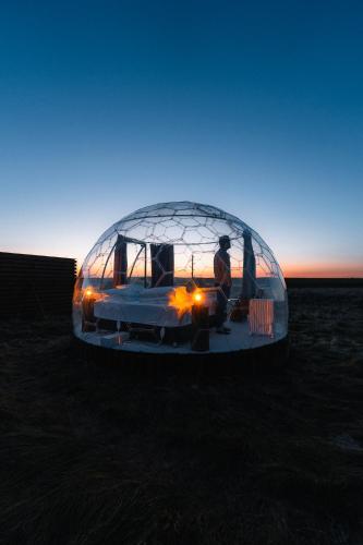 Skats, Aurora Igloo North in Tjarnarbrekka