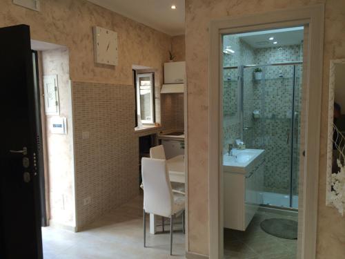 Casa Vacanze Sannazzaro Flat - image 8