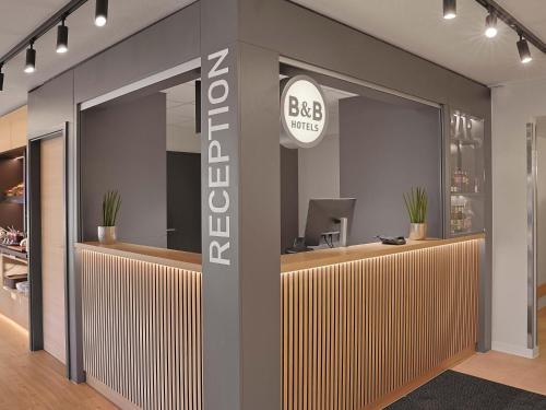 Előcsarnok, B&B HOTEL Berlin Genshagen-Nord in Ludwigsfelde