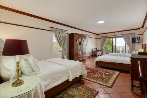 Suite, deluxe, familiar