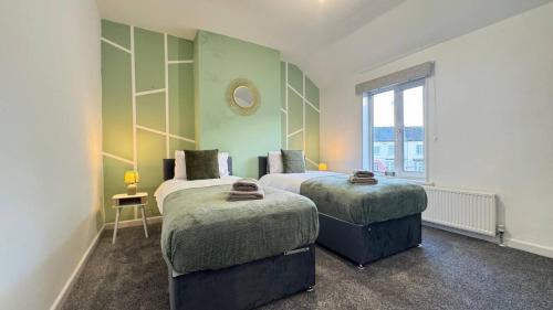 3-bedroom Doncaster contractor stay near hospital with free parking in Doncaster