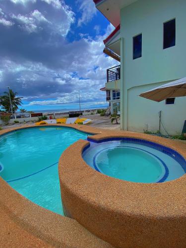ELNORA DEL MAR TRAVELLERS INN